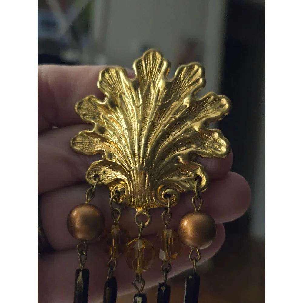 Fan-like Coquille Shell Brooch Tassells 1980s Vintage